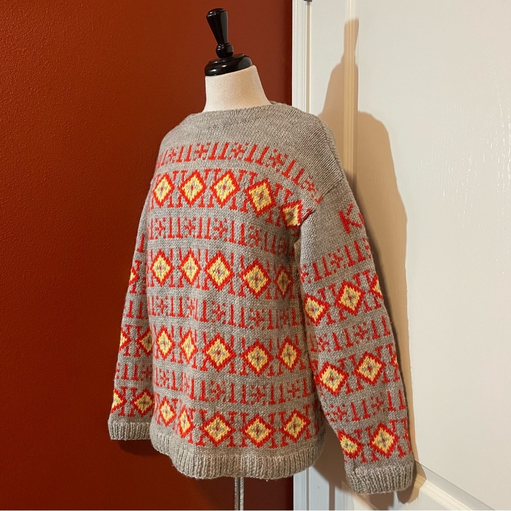 Vintage Handmade Men’s Cowichan Abstract Knit Western Chunky Heavyweight Sweater